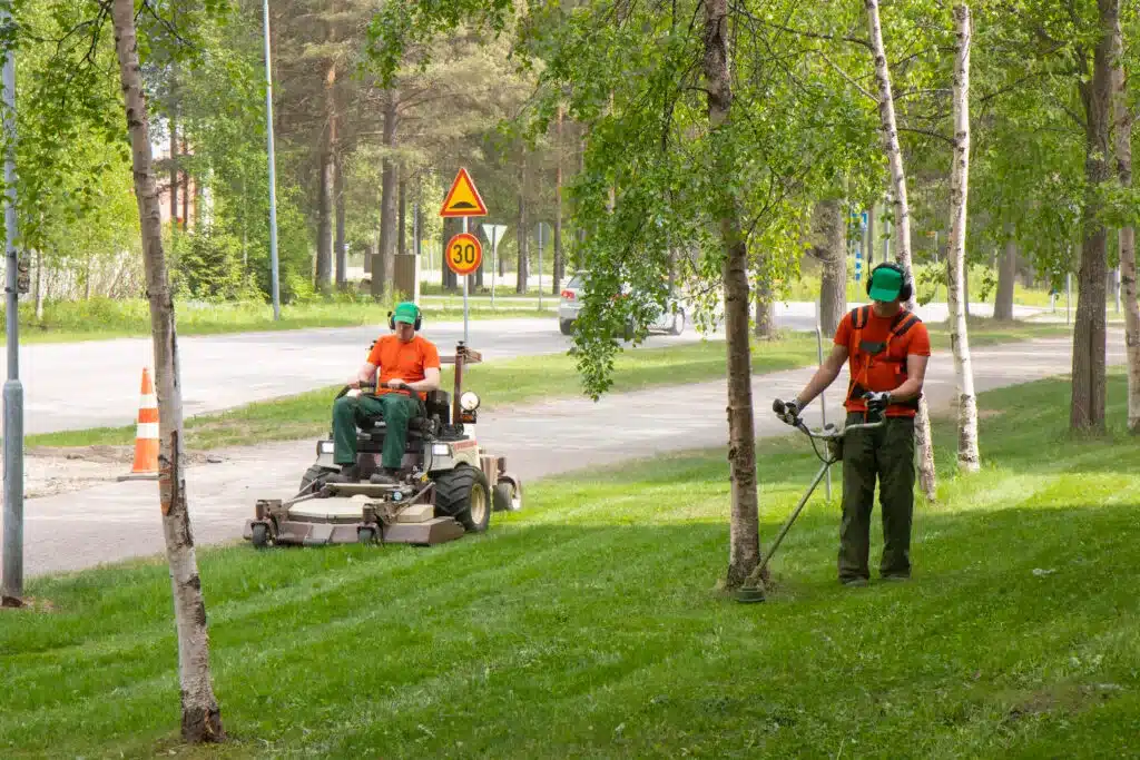 Harjoittelija-ja-Timo-1024x683-1.jpg Harjoittelija-ja-Timo-1024x683-1.jpg