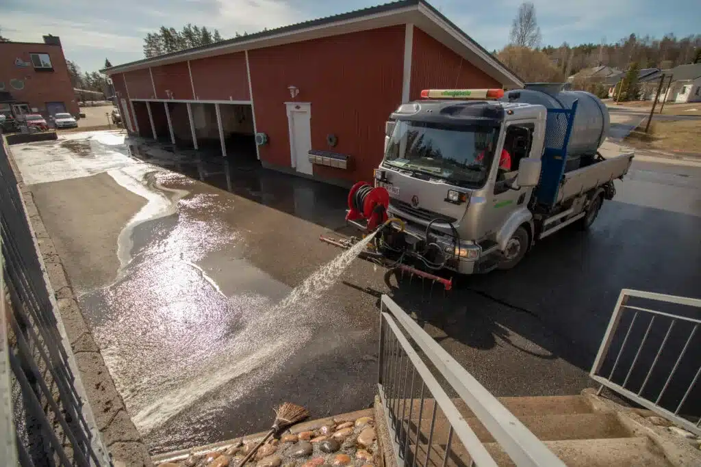 Kalle-ja-pesurellu-versio-2-1024x683-1.jpg Kalle-ja-pesurellu-versio-2-1024x683-1.jpg