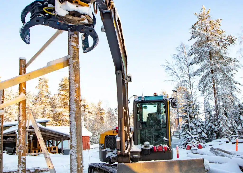 Volvo-pienempi-kaivinkone-scaled-e1705854439826-1024x731-1.jpg Volvo-pienempi-kaivinkone-scaled-e1705854439826-1024x731-1.jpg